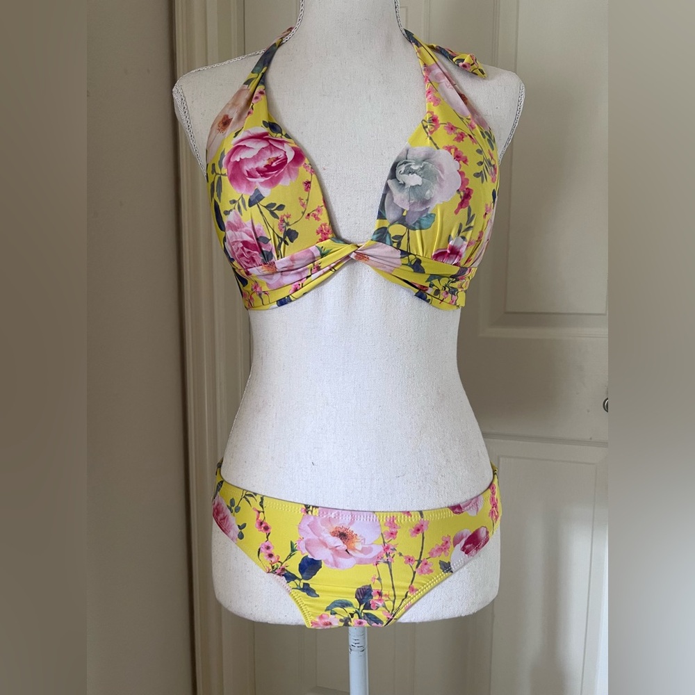 Gianni Bini Yellow Floral Bikini Set - Size S